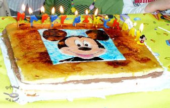 Receta de pastel Massini del Mickey Mouse en fondant pintado a mano