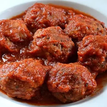 Receta de albóndigas con salsa de tomate caseras