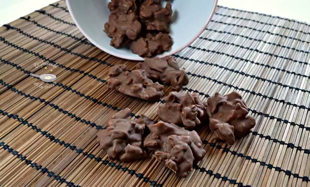 Receta de surtido de rocas de chocolate